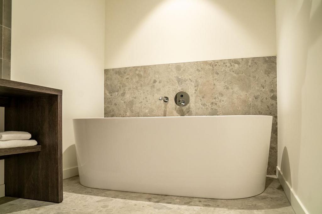 Boutique Hotel Annamaes, Maastricht-Hoge Kempen Lanaken Bagian luar foto
