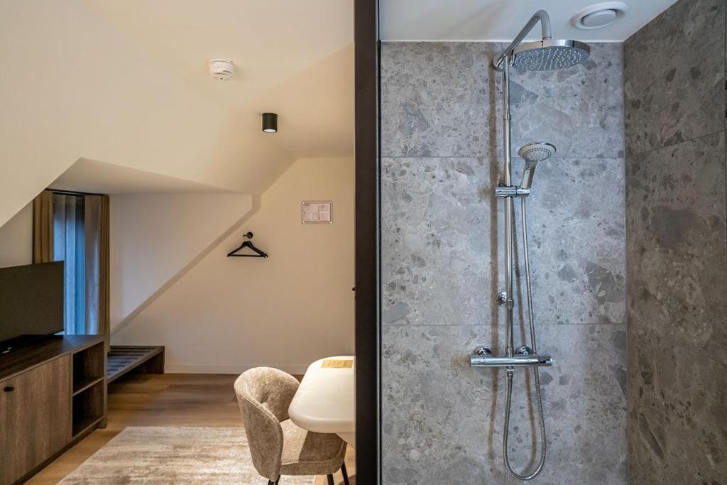 Boutique Hotel Annamaes, Maastricht-Hoge Kempen Lanaken Bagian luar foto
